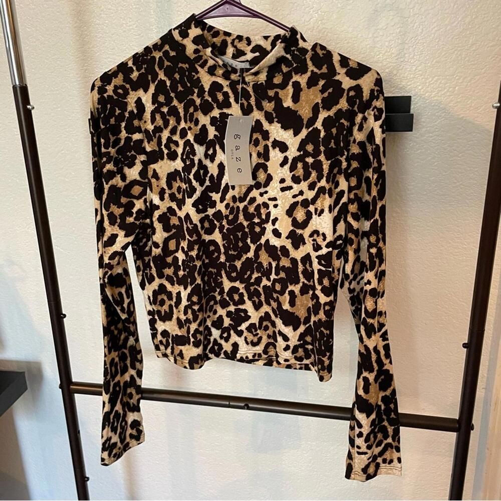 nwt Gaze animal print cheetah long sleeve crop top high neck size womens large